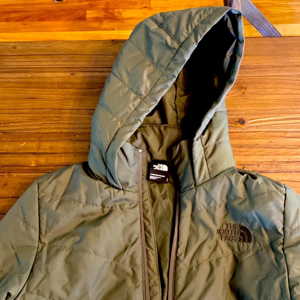 Olive Green Northface Hooded Puffer Medium Length